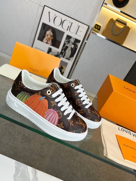 Louis Vuitton Casual shoes