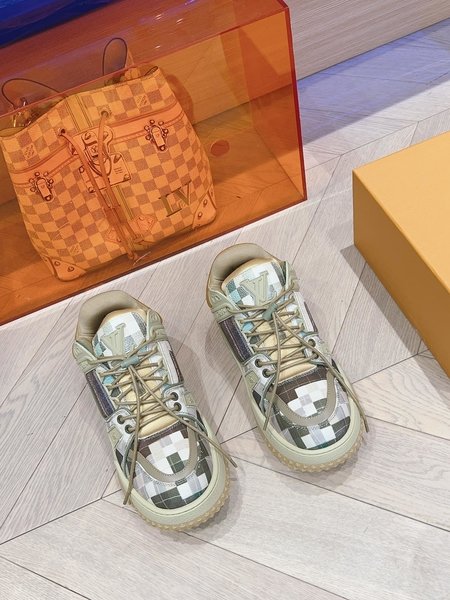 Louis Vuitton Couple style plaid print color matching sneakers