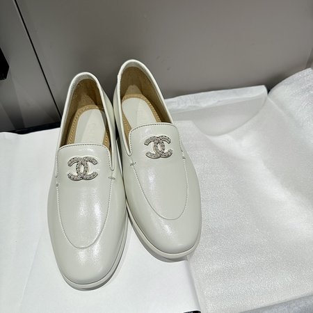 Chanel Genuine leather outsole loafers