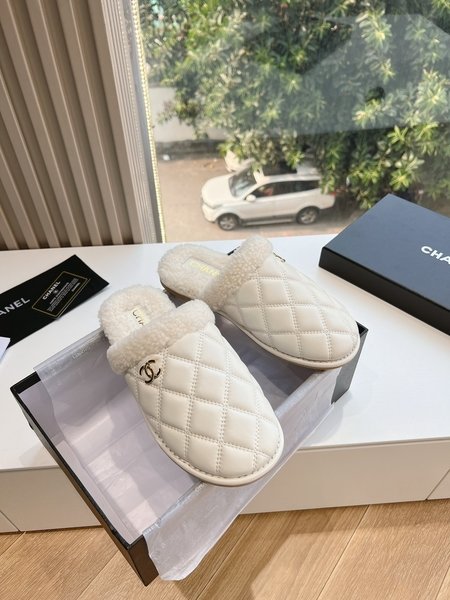 Chanel New style loafers in wool slippers and cotton shoes series