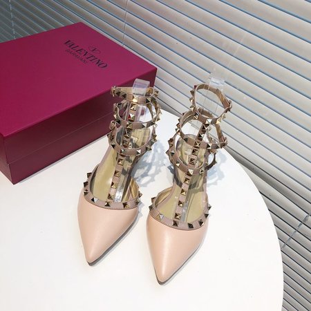 Valentino Matte leather heel 4cm series